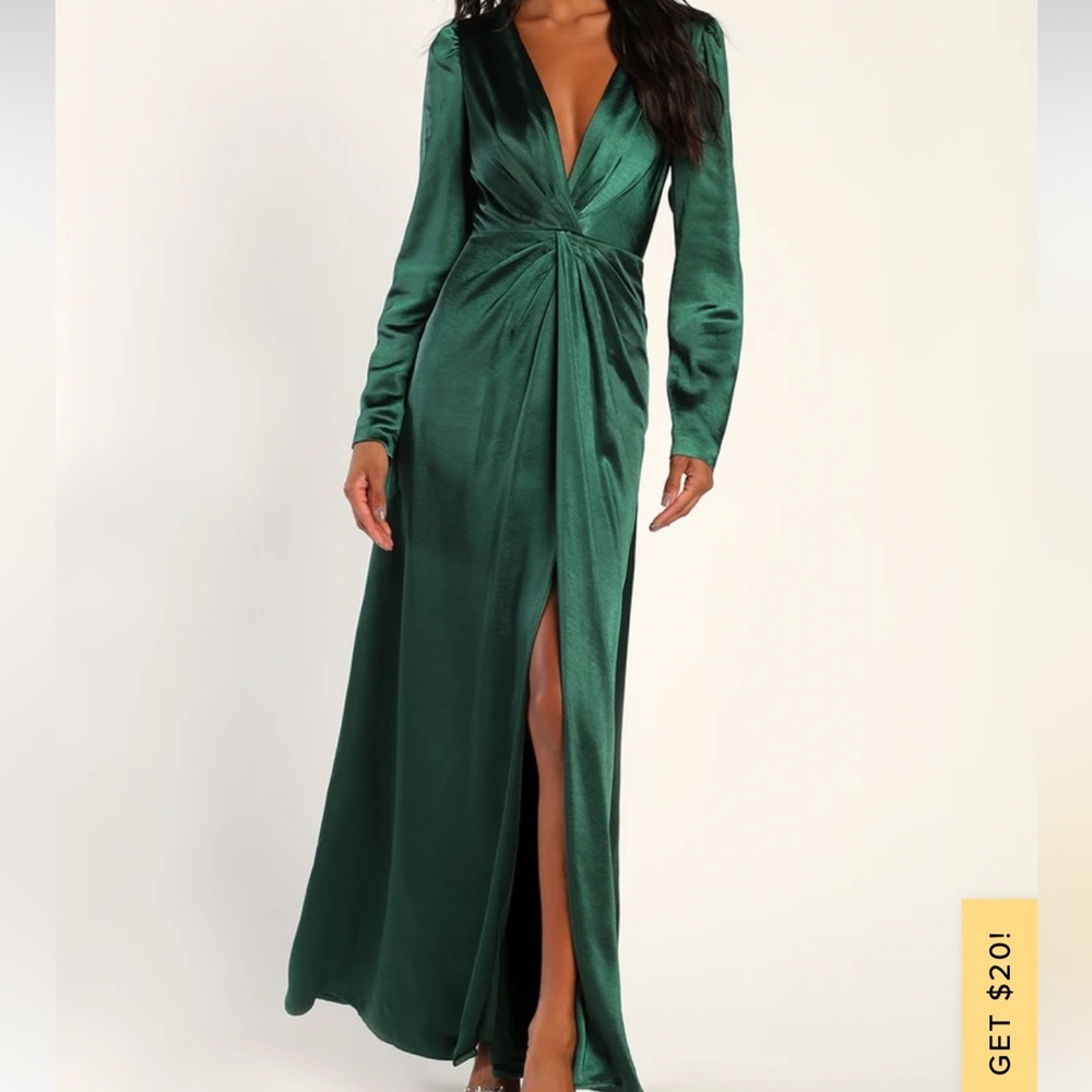 NWT Lulu’s Endearing Elegance Emerald Satin Long Sleeve Bridesmaid Dress